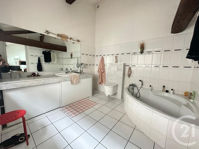 Appartement F5 à louer - 5 pièces - 172.14 m2 - METZ - 57 - LORRAINE - Century 21 Immo Val