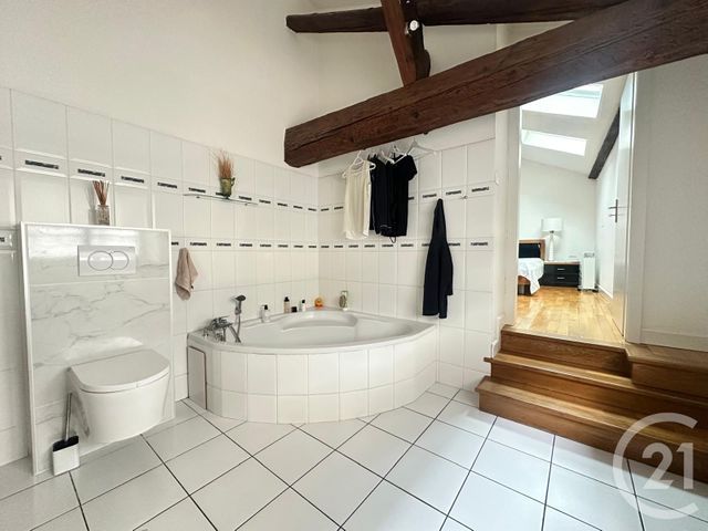 Appartement F5 à louer - 5 pièces - 172.14 m2 - METZ - 57 - LORRAINE - Century 21 Immo Val