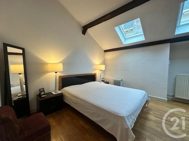 Appartement F5 à louer - 5 pièces - 172.14 m2 - METZ - 57 - LORRAINE - Century 21 Immo Val