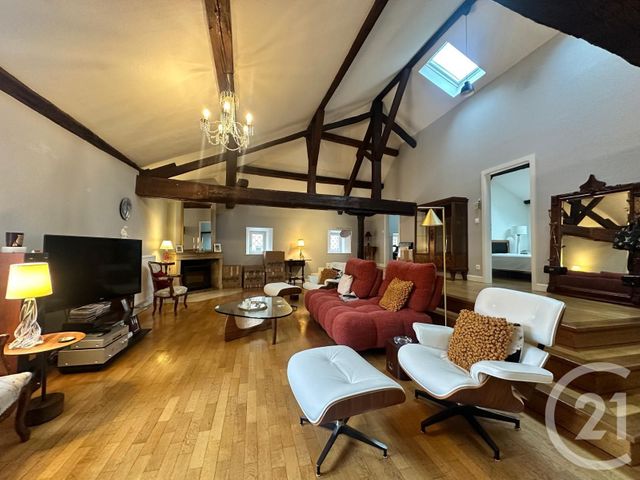 Appartement F5 à louer - 5 pièces - 172.14 m2 - METZ - 57 - LORRAINE - Century 21 Immo Val