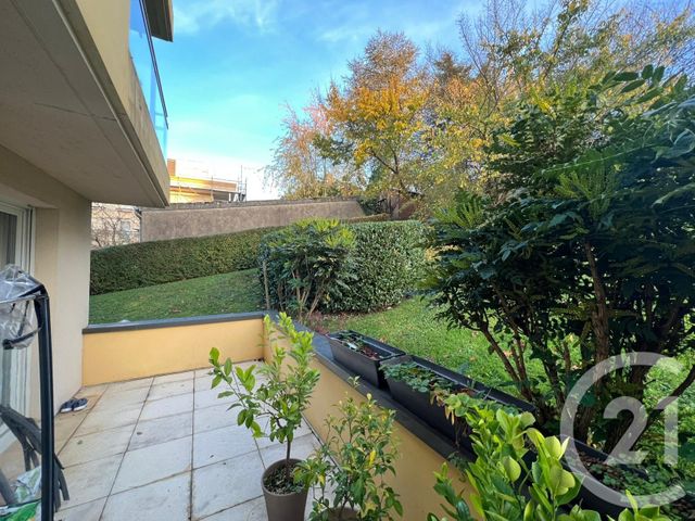 Appartement à louer - 2 pièces - 61.0 m2 - METZ - 57 - LORRAINE - Century 21 Immo Val