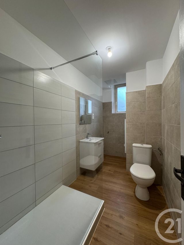 Appartement F3 à louer - 3 pièces - 63.6 m2 - METZ - 57 - LORRAINE - Century 21 Immo Val