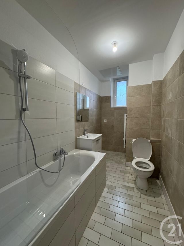 Appartement F3 à louer - 3 pièces - 63.6 m2 - METZ - 57 - LORRAINE - Century 21 Immo Val
