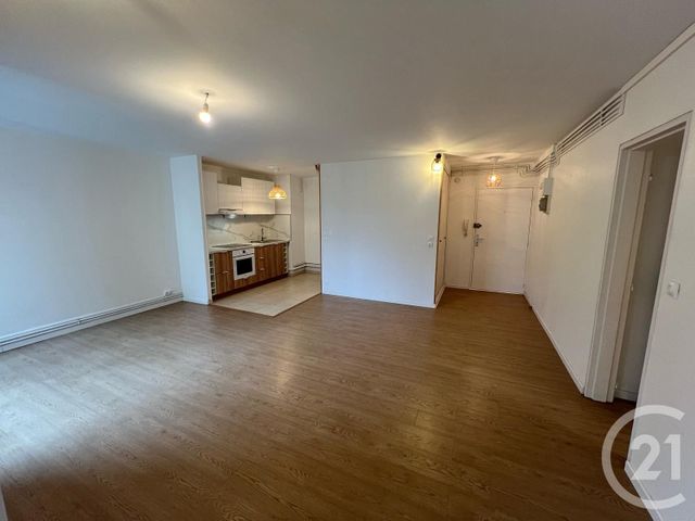 Appartement à louer - 2 pièces - 59.52 m2 - METZ - 57 - LORRAINE - Century 21 Immo Val