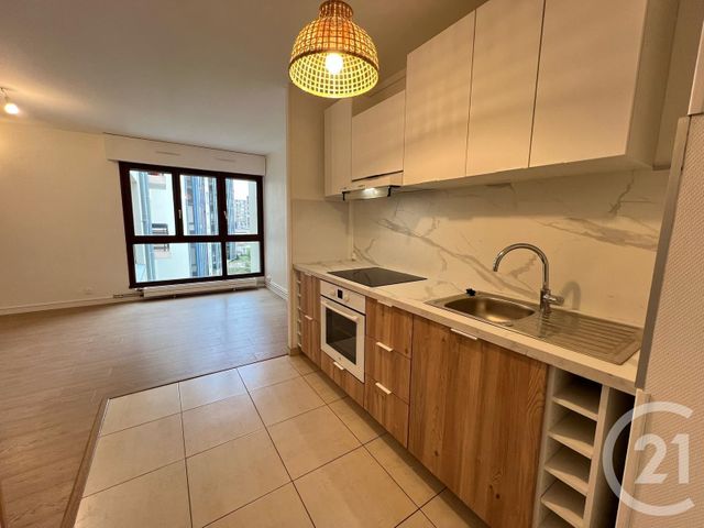 Appartement à louer - 2 pièces - 59.52 m2 - METZ - 57 - LORRAINE - Century 21 Immo Val