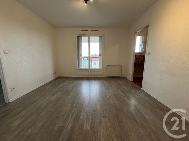 Appartement à louer - 2 pièces - 40.33 m2 - LONGEVILLE LES METZ - 57 - LORRAINE - Century 21 Immo Val