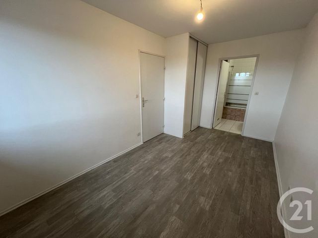 Appartement à louer - 2 pièces - 40.33 m2 - LONGEVILLE LES METZ - 57 - LORRAINE - Century 21 Immo Val