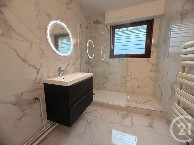 Appartement F3 à louer - 3 pièces - 74.08 m2 - MONTIGNY LES METZ - 57 - LORRAINE - Century 21 Immo Val