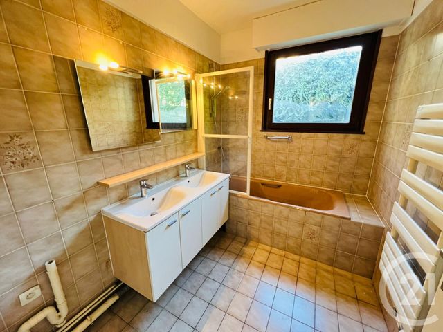 Appartement F3 à louer - 3 pièces - 74.08 m2 - MONTIGNY LES METZ - 57 - LORRAINE - Century 21 Immo Val