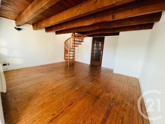 Appartement Duplex à louer - 2 pièces - 44.54 m2 - METZ - 57 - LORRAINE - Century 21 Immo Val