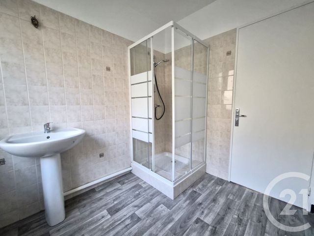 Appartement F5 à vendre - 5 pièces - 80.59 m2 - METZ - 57 - LORRAINE - Century 21 Immo Val