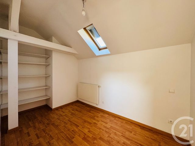 Appartement F5 à louer - 5 pièces - 98.5 m2 - METZ - 57 - LORRAINE - Century 21 Immo Val