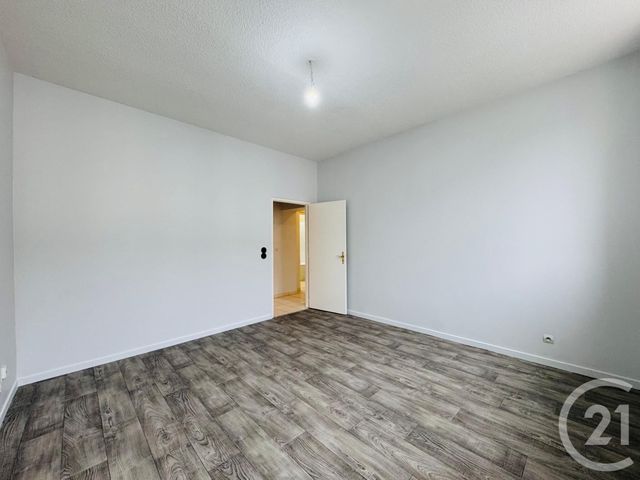 Appartement F3 à louer - 3 pièces - 71.64 m2 - KNUTANGE - 57 - LORRAINE - Century 21 Immo Val