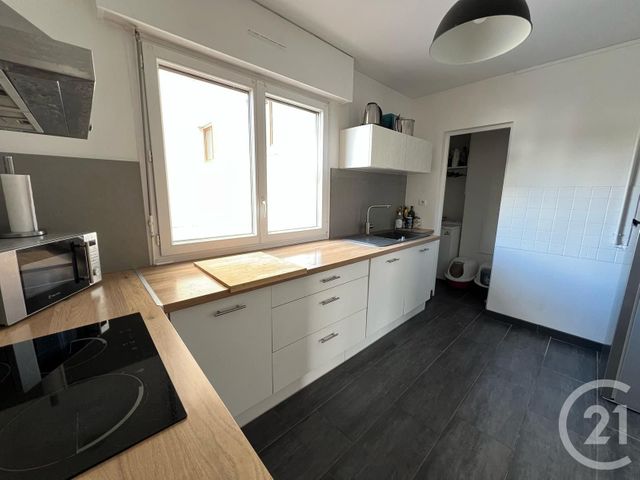 Appartement à louer - 2 pièces - 63.91 m2 - METZ - 57 - LORRAINE - Century 21 Immo Val