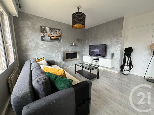 Appartement à louer - 2 pièces - 63.91 m2 - METZ - 57 - LORRAINE - Century 21 Immo Val