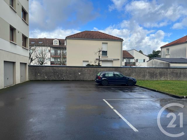 Appartement à louer - 2 pièces - 63.91 m2 - METZ - 57 - LORRAINE - Century 21 Immo Val