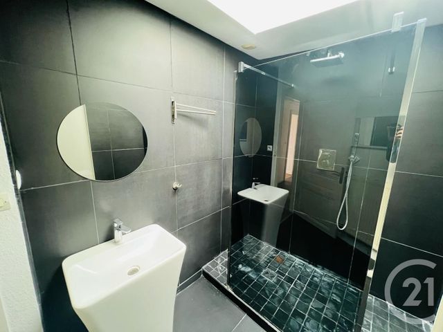 Appartement F3 à louer - 3 pièces - 65.5 m2 - METZ - 57 - LORRAINE - Century 21 Immo Val