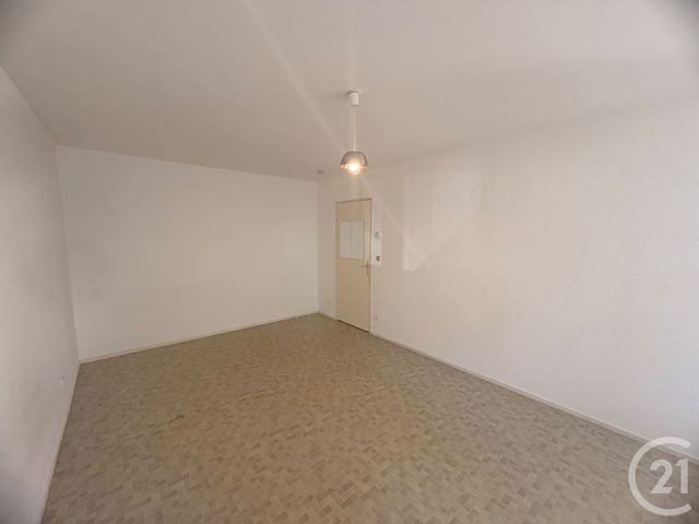 Appartement F1 à louer - 1 pièce - 31.49 m2 - METZ - 57 - LORRAINE - Century 21 Immo Val