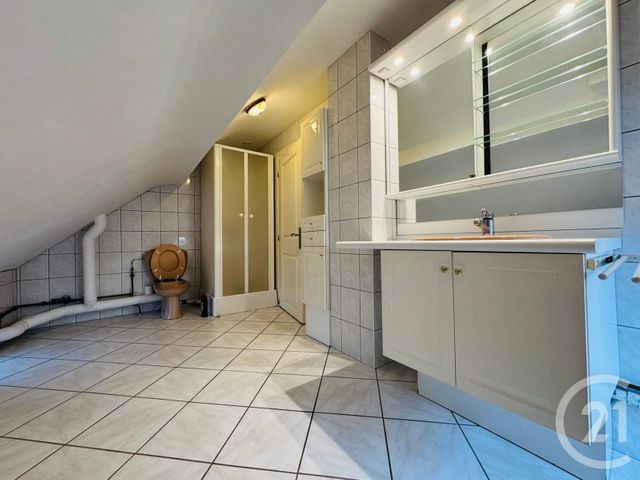 Appartement F2 à louer - 2 pièces - 38.1 m2 - METZ - 57 - LORRAINE - Century 21 Immo Val