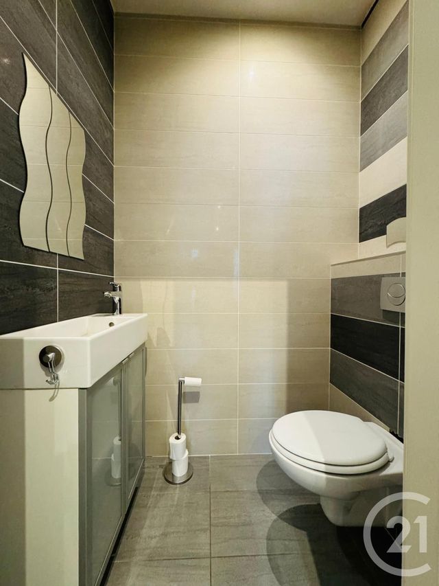 Appartement F2 à louer - 2 pièces - 57.37 m2 - LE BAN ST MARTIN - 57 - LORRAINE - Century 21 Immo Val