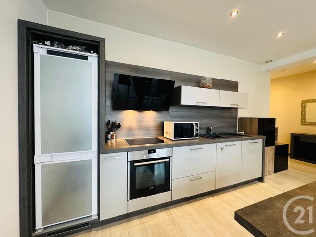 Appartement F2 à louer - 2 pièces - 57.37 m2 - LE BAN ST MARTIN - 57 - LORRAINE - Century 21 Immo Val