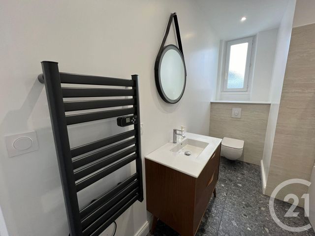 Appartement F3 à louer - 3 pièces - 67.5 m2 - METZ - 57 - LORRAINE - Century 21 Immo Val