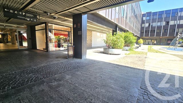 Appartement 4 pieces à vendre - 4 pièces - 80.26 m2 - METZ - 57 - LORRAINE - Century 21 Immo Val
