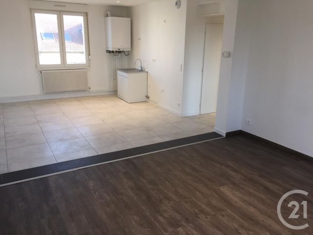 Appartement F4 à louer - 4 pièces - 94.49 m2 - MARLY - 57 - LORRAINE - Century 21 Immo Val