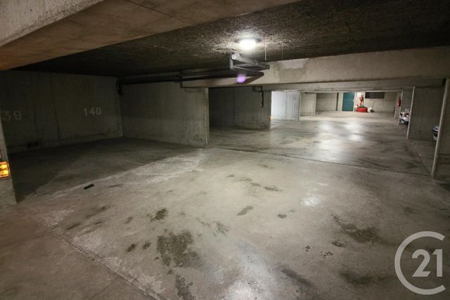 parking à louer - 15.0 m2 - MONTIGNY LES METZ - 57 - LORRAINE - Century 21 Immo Val