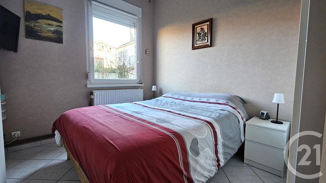 Appartement F5 à vendre - 5 pièces - 65.76 m2 - MOULINS LES METZ - 57 - LORRAINE - Century 21 Immo Val