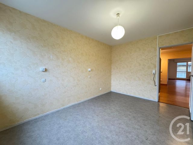 Appartement F3 à louer - 3 pièces - 81.47 m2 - METZ - 57 - LORRAINE - Century 21 Immo Val