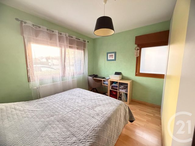 Appartement à louer - 4 pièces - 82.27 m2 - MONTIGNY LES METZ - 57 - LORRAINE - Century 21 Immo Val