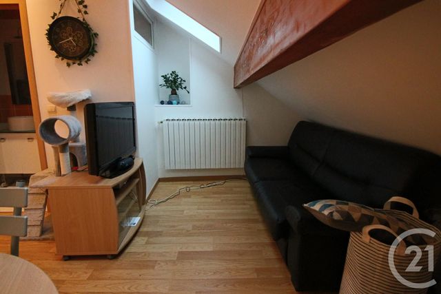 Appartement F1 à louer - 1 pièce - 22.82 m2 - METZ - 57 - LORRAINE - Century 21 Immo Val