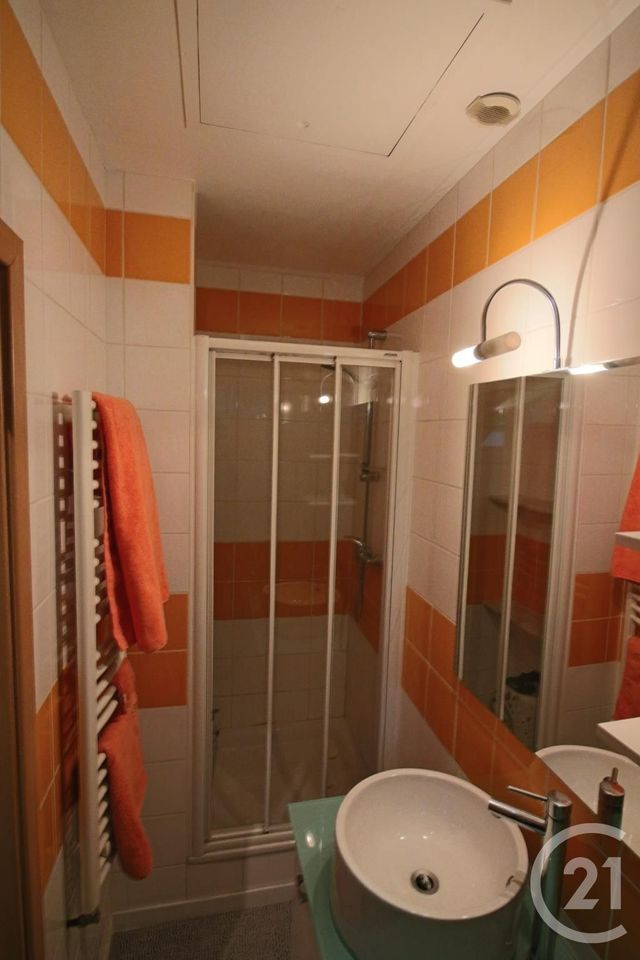 Appartement F1 à louer - 1 pièce - 22.82 m2 - METZ - 57 - LORRAINE - Century 21 Immo Val