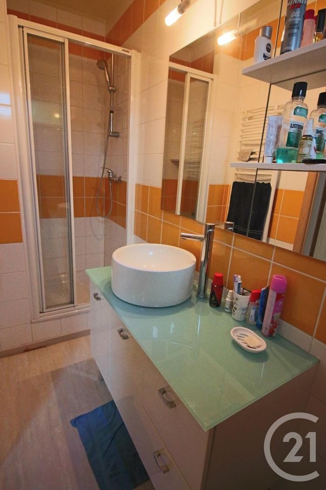 Appartement F1 à louer - 1 pièce - 22.82 m2 - METZ - 57 - LORRAINE - Century 21 Immo Val