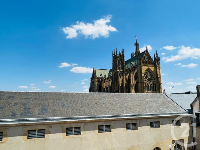 Appartement à louer - 2 pièces - 66.15 m2 - METZ - 57 - LORRAINE - Century 21 Immo Val