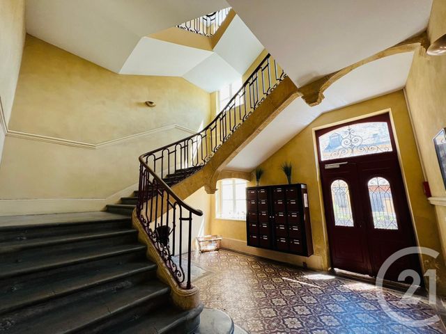 Appartement à louer - 2 pièces - 66.15 m2 - METZ - 57 - LORRAINE - Century 21 Immo Val