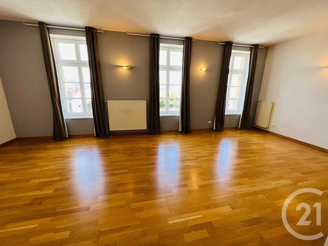 Appartement à louer - 2 pièces - 66.15 m2 - METZ - 57 - LORRAINE - Century 21 Immo Val