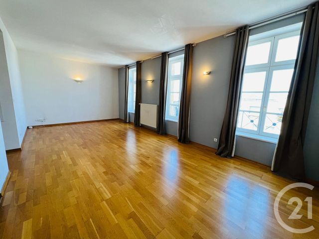 Appartement à louer - 2 pièces - 66.15 m2 - METZ - 57 - LORRAINE - Century 21 Immo Val