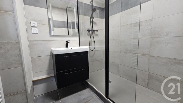 Appartement à vendre - 2 pièces - 60.95 m2 - METZ - 57 - LORRAINE - Century 21 Immo Val