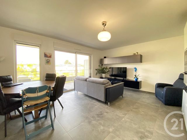 Appartement F3 à louer - 3 pièces - 68.3 m2 - TERVILLE - 57 - LORRAINE - Century 21 Immo Val