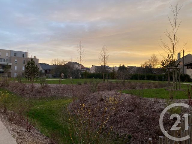 Appartement F3 à louer - 3 pièces - 68.3 m2 - TERVILLE - 57 - LORRAINE - Century 21 Immo Val