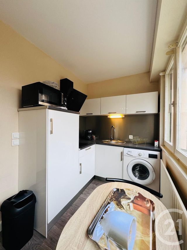Appartement F1 à louer - 1 pièce - 26.29 m2 - METZ - 57 - LORRAINE - Century 21 Immo Val