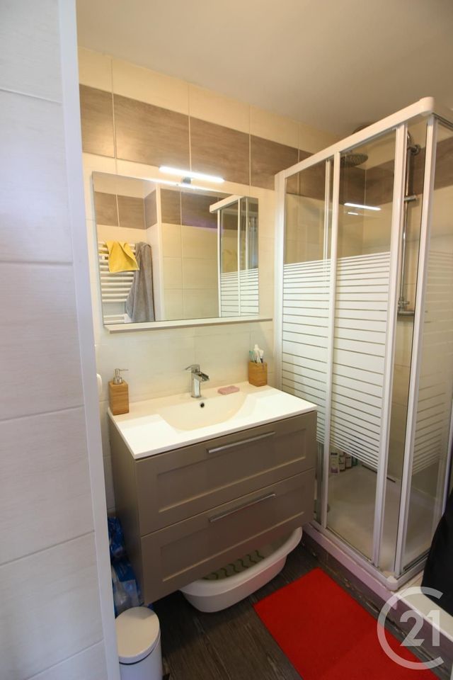 Appartement F3 à louer - 3 pièces - 62.0 m2 - METZ - 57 - LORRAINE - Century 21 Immo Val