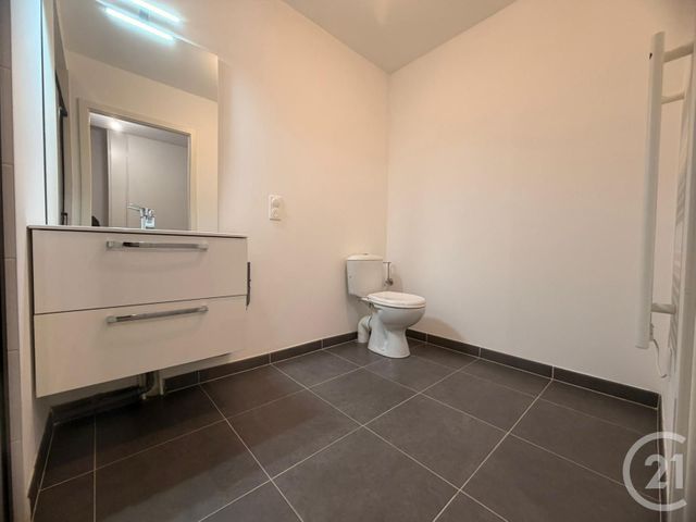 Appartement à louer - 2 pièces - 37.5 m2 - METZ - 57 - LORRAINE - Century 21 Immo Val