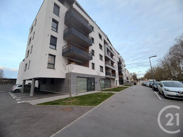 Appartement à louer - 2 pièces - 37.5 m2 - METZ - 57 - LORRAINE - Century 21 Immo Val