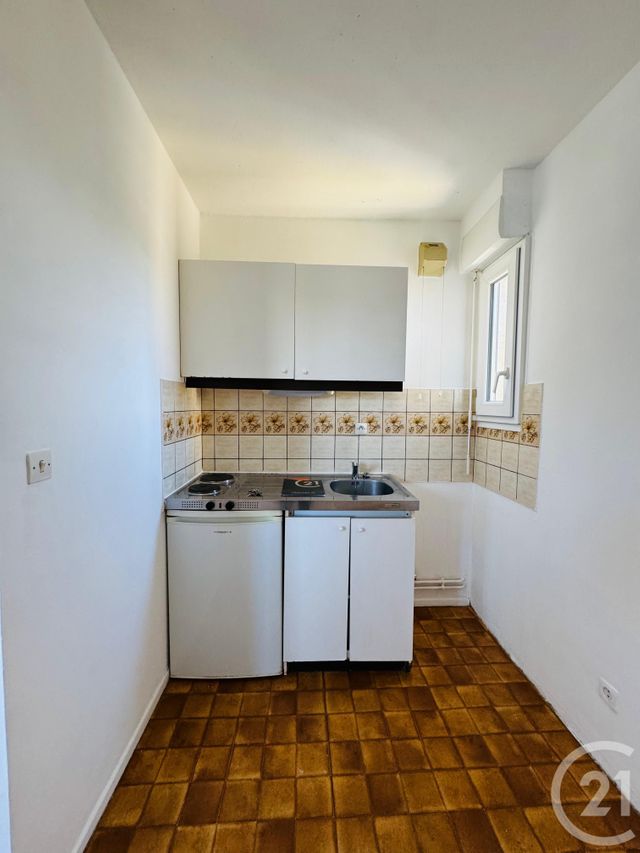 Appartement Studio à louer - 1 pièce - 32.4 m2 - METZ - 57 - LORRAINE - Century 21 Immo Val