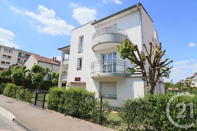 Appartement F3 à vendre - 3 pièces - 62.9 m2 - METZ - 57 - LORRAINE - Century 21 Immo Val
