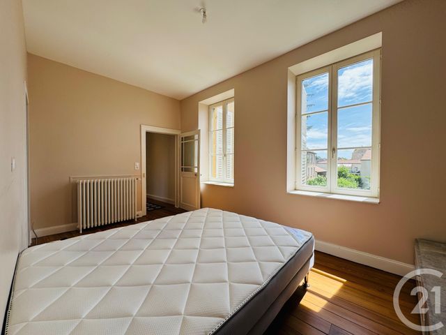 Appartement à louer - 3 pièces - 87.55 m2 - LE BAN ST MARTIN - 57 - LORRAINE - Century 21 Immo Val