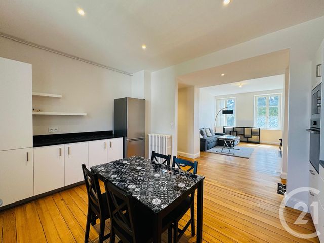 Appartement à louer - 3 pièces - 87.55 m2 - LE BAN ST MARTIN - 57 - LORRAINE - Century 21 Immo Val